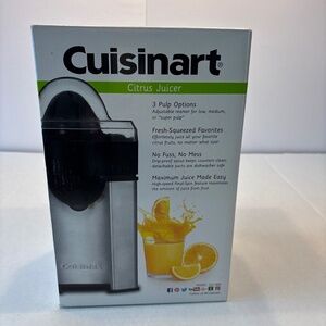 Cuisinart CCJ-500 Citrus Juicer Black Stainless - NEW IN BOX